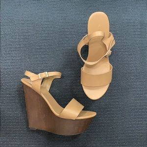 Bamboo tan wedge sandal